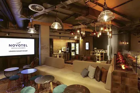 Novotel London Canary Wharf in Londen — foto 18