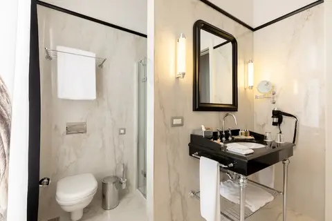 EN Hotel in Konak — foto 30