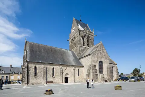 Normandische invasiestranden en Bretagne in Châtillon-en-Vendelais — foto 16