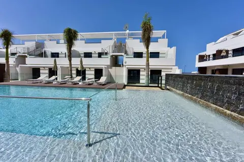 Esmeralda Cotillo Homes by LIVVO in La Oliva