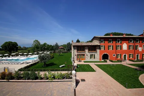 Borgo Mondragon foto 5