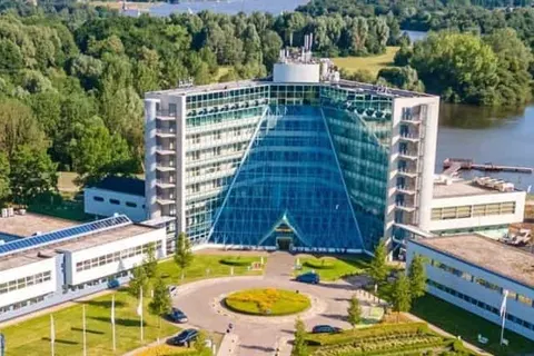 Flonk Hotel Groningen Zuid, BW Signature Collection foto 1