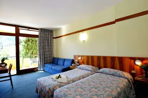 Hotel Palme Royal & Suite in Garda — foto 3