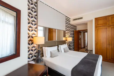 Hotel Mundial in Almada — foto 16
