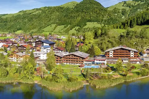 Hotel Bellevue am See & Ferienclub in Walchsee