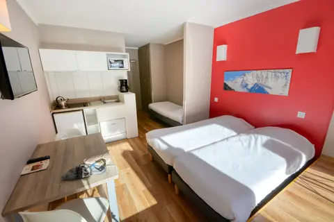 SOWELL RESIDENCES New Chastillon in Isola — foto 2