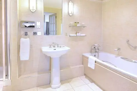 Clayton Hotel Burlington Road in Dublin — foto 14