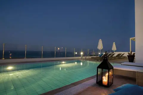 Louis Althea Kalamies Luxury Villas in Παραλίμνι — foto 13