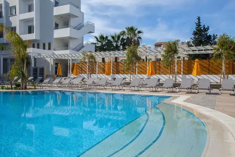 Mayfair Hotel in Paphos — foto 3