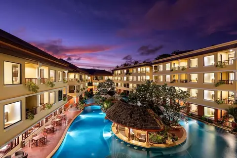 Patong Paragon Resort & Spa in ตำบลป่าตอง