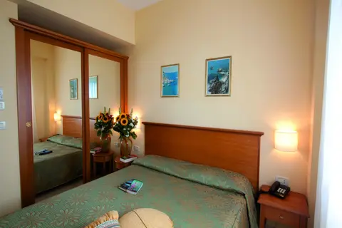 Hotel Tirreno in Rome — foto 21