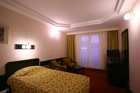 Istanbul Royal Hotel in Fatih — foto 12