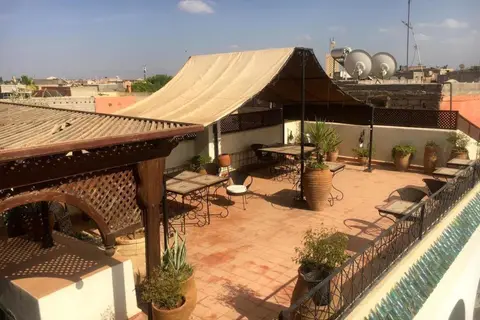 Hotel Riad Dar Bounouar in Marrakech — foto 20