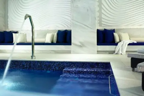 Petasos Beach Resort & Spa in Πλατύς Γιαλός — foto 25