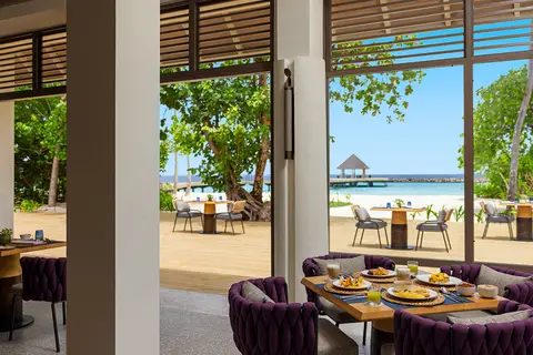 Avani+ Fares Maldives Resort in Fares Island — foto 18