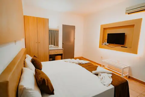 Penelope Beach Hotel in Παραλίμνι — foto 20