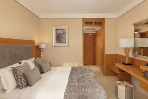 Atlantica Golden Beach Hotel in Kissonerga — foto 4