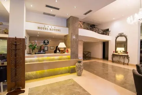 Hotel Boutique Kotoni in Tirana — foto 27