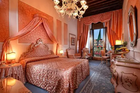 Hotel Rialto in Venetië, foto 12