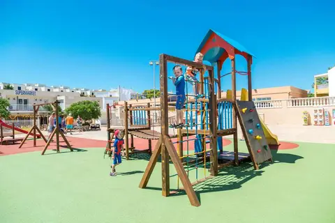 Appartementen Isla del Aire in Sant Lluís — foto 9