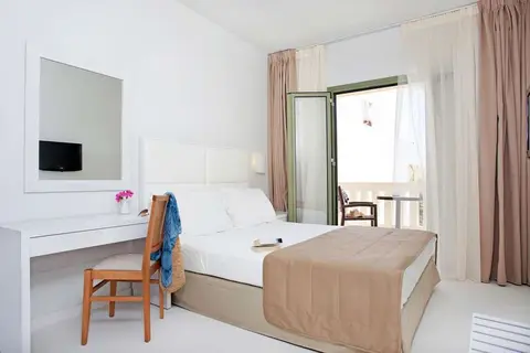 Aphrodite Hotel & Suites in Municipal Unit of Marathokabos, foto 4