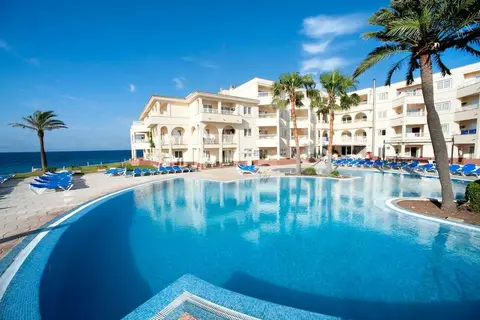 Grupotel Tamariscos in Cala'n Bosch