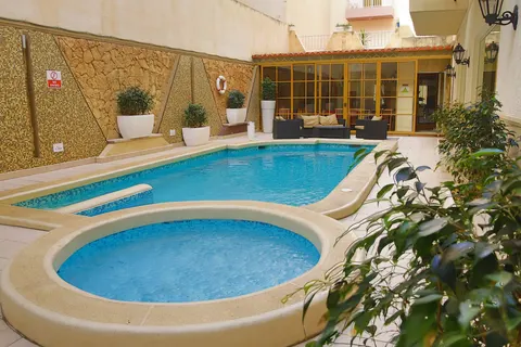 Hotel Soreda in Saint Paul's Bay — foto 6