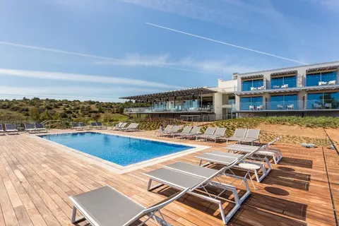 Palmares Beach House Hotel in Odiáxere — foto 5