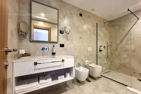 Sibb Hotel in Tirana, foto 12