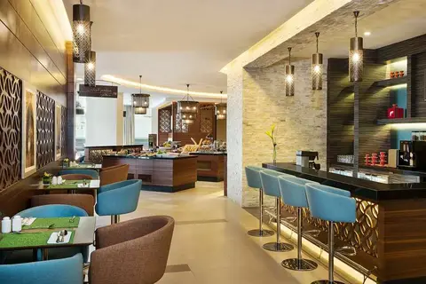 Hilton Garden Inn Dubai Al Mina in Dubai — foto 14
