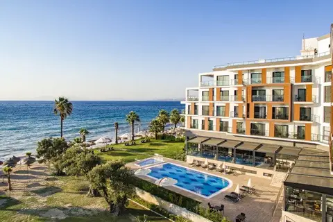 Maia Luxury Beach Hotel & Spa in Kusadasi, foto 2