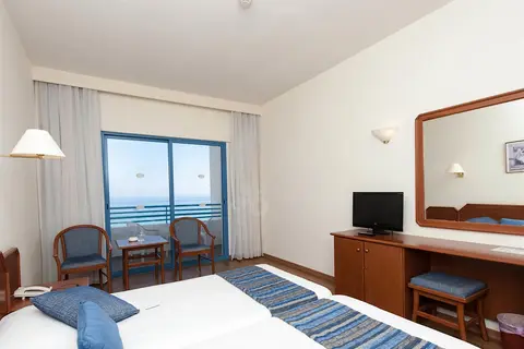 Iliada Beach Hotel in Παραλίμνι — foto 30