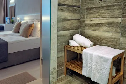 Hotel Luna in СПА център Ривиера Бийч — foto 25