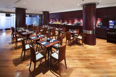 Hotel NH Napoli Panorama in Napels — foto 4