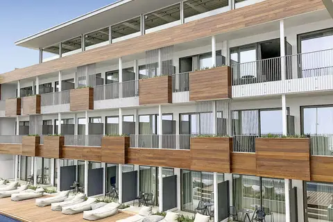 Ikonos Seafront Luxury Suites in Rethimnon
