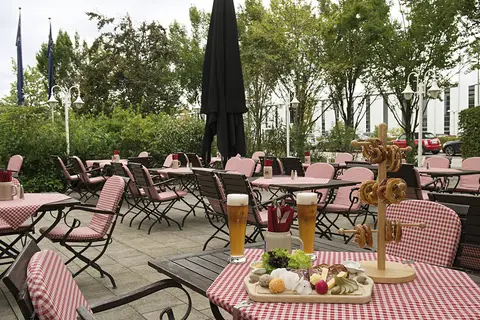 Victor's Residenz-Hotel München in Unterschleißheim — foto 20