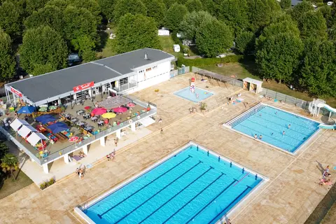 Camping De Thoissey in Saint-Didier-sur-Chalaronne — foto 3