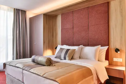 Carine Hotel Centar in Podgorica — foto 28