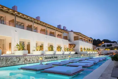 Villas & Bungalows del Lago in Cala'n Bosch
