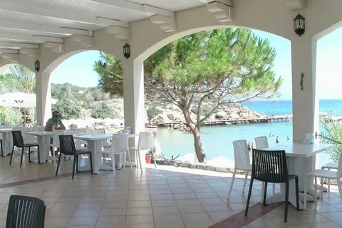 Denizkizi Hotel in Alsancak — foto 2