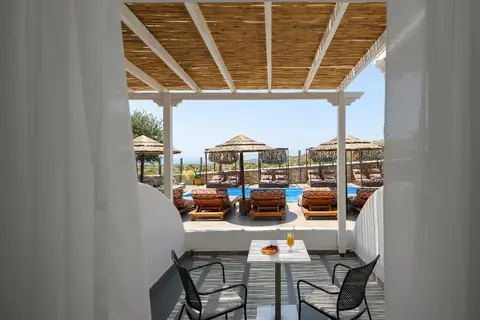 Impressive One Santorini in Pyrgos — foto 5