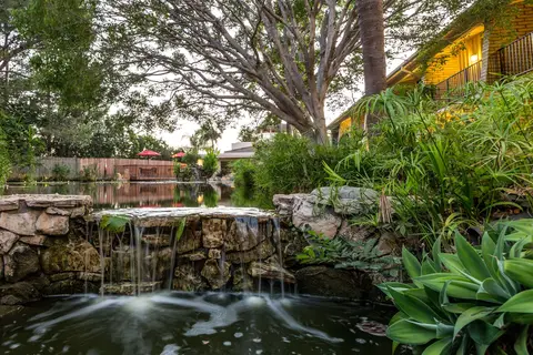 Ramada by Wyndham Santa Barbara in Santa Barbara — foto 24