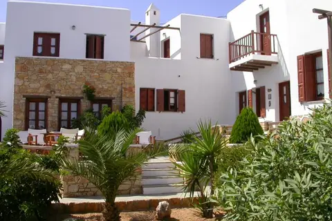 Kallisti in Καραβοστάσης — foto 9
