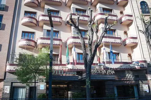 Hotel M.A. Princesa Ana in Granada — foto 26