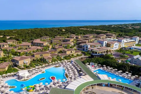Bluserena Is Serenas Badesi in Badesi — foto 17