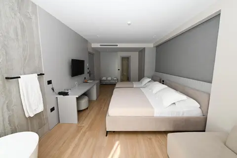 La Onda Hotel in Durres — foto 13