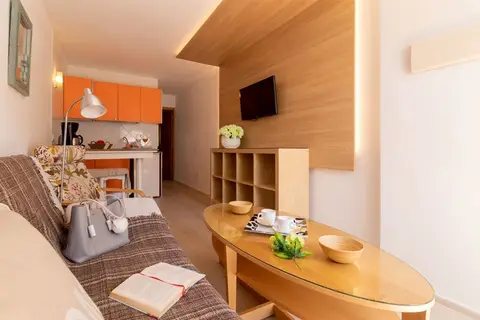 Apartamentos Leticia Del Mar in Las Palmas de Gran Canaria — foto 13