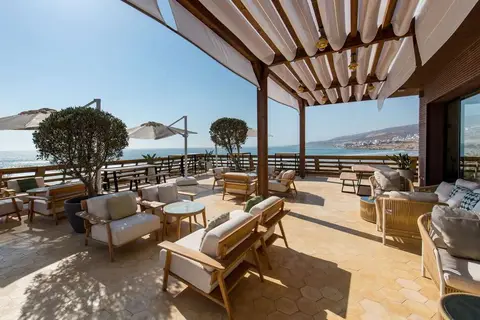 Radisson Blu Resort, Taghazout Bay Surf Village in Taghazout ⵜⴰⵖⴰⵣⵓⵜ تغازوت — foto 9