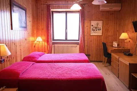 Ristorante La Perla in Varallo Pombia — foto 21