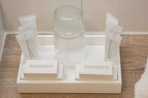 50|50 Hotel Belmont foto 9